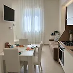 Διαμέρισμα Teddy's Luminoso Accogliente E Moderno