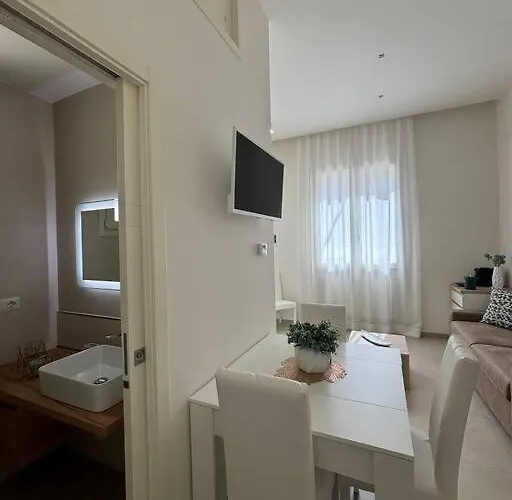 Apartament Teddy's Luminoso Accogliente E Moderno Racale